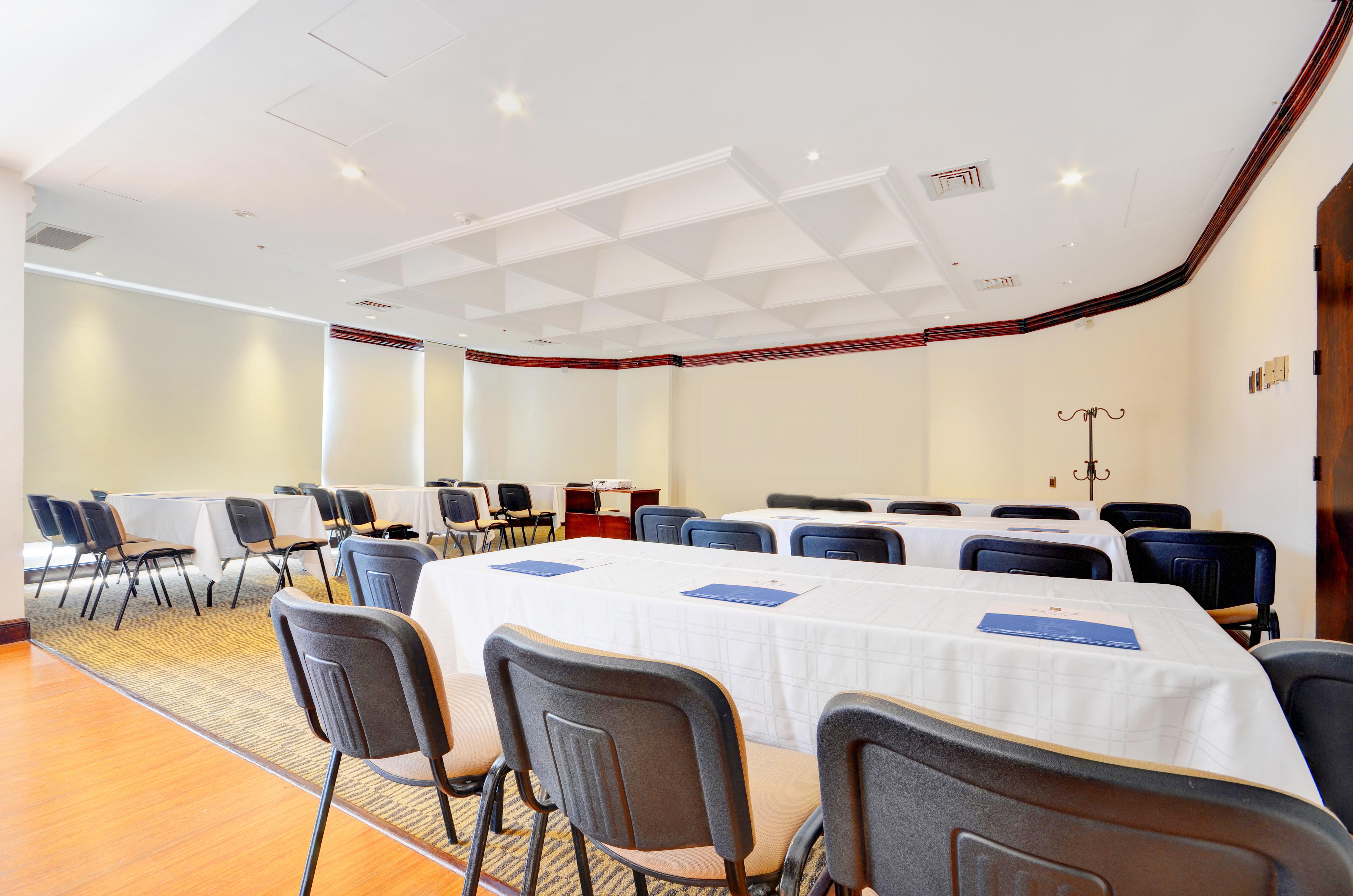 Hotel Dann Carlton Belfort Medellín Eksteriør billede Meeting room