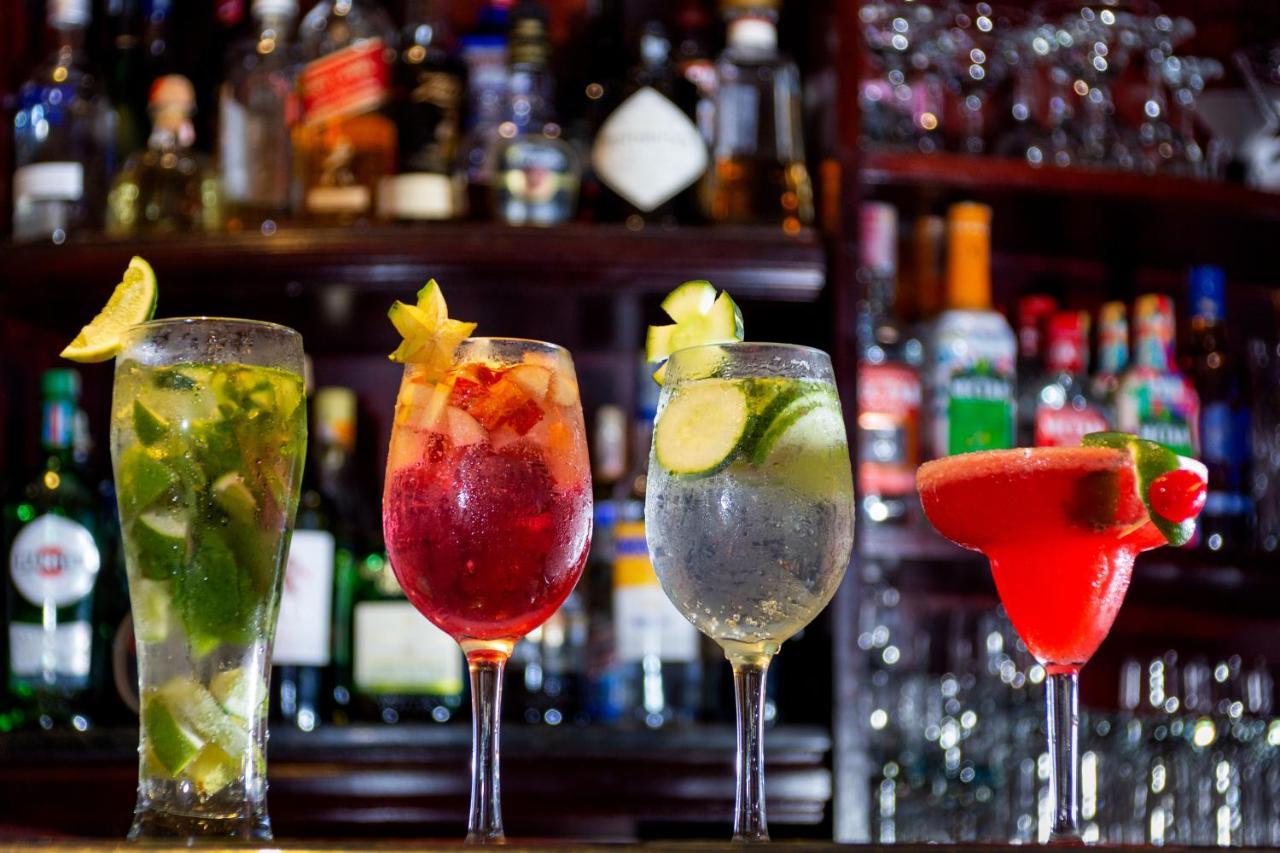 Hotel Dann Carlton Belfort Medellín Eksteriør billede Cocktails